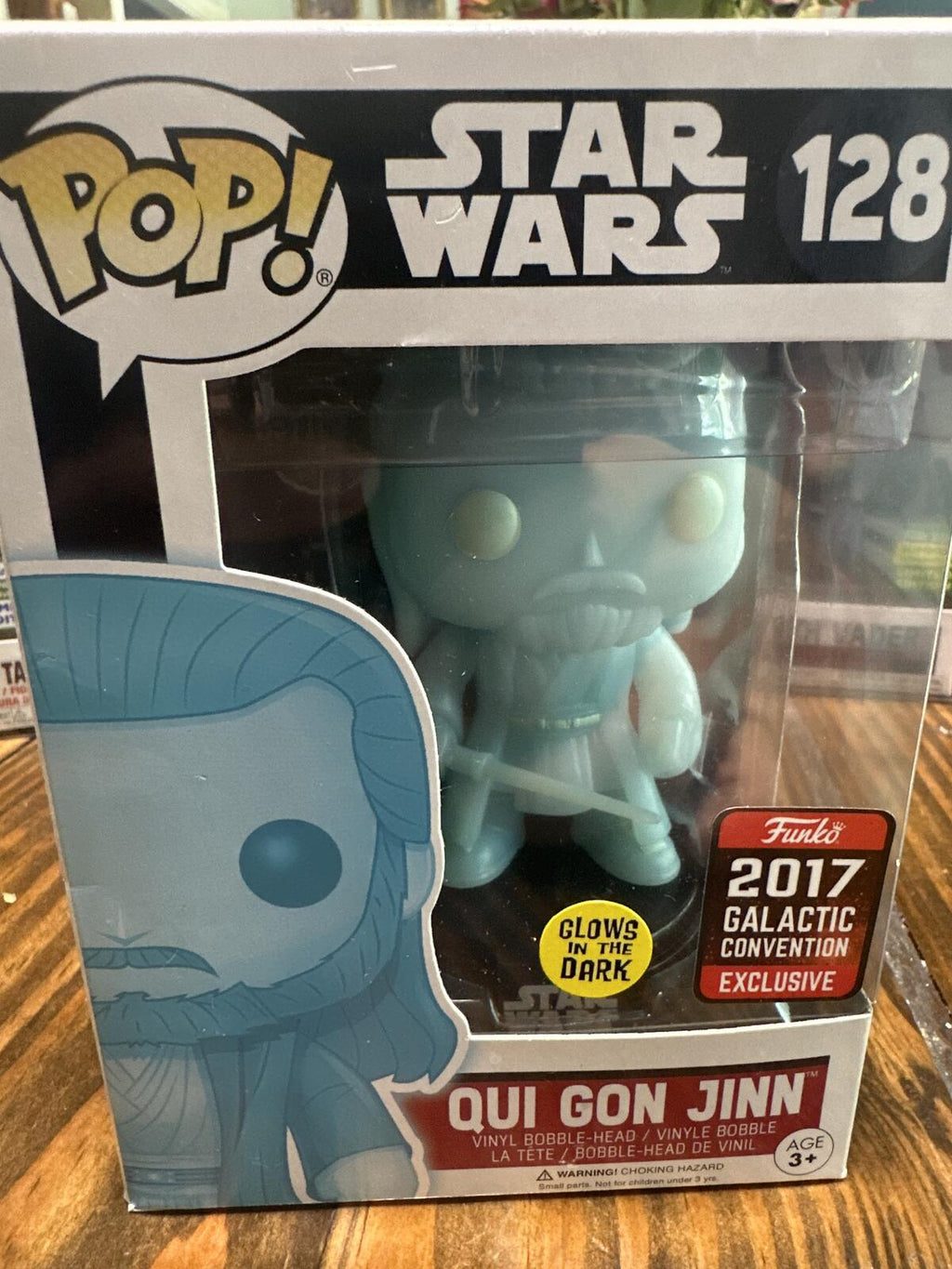 Funko Pop! Star Wars Qui Gon Jinn #128 Glow in the Dark 2017 Galactic Convention