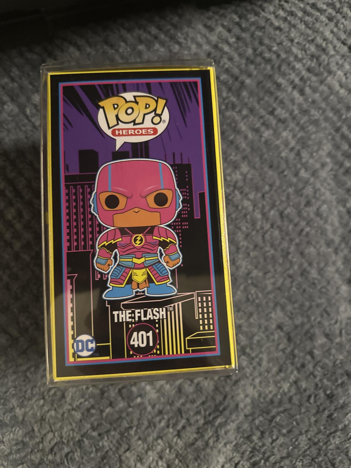 Funko Pop! Heroes DC The Flash Vinyl Figure #401